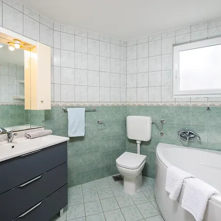 Tomas Deluxe Apartamento Stanici